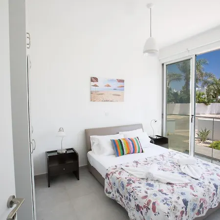 فيلة Greco Chloe Villas *